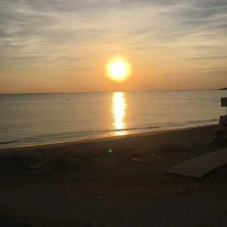 Hébergement de vacances Petite Maison Au Coeur Du Village *